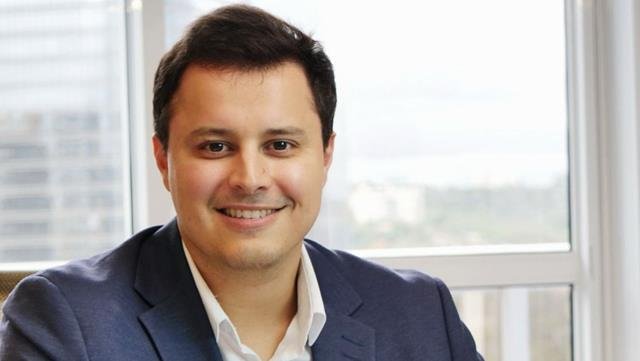 Conheça o Dr. Victor Gebrim, um dos maiores especialistas em Otoplastia no Brasil