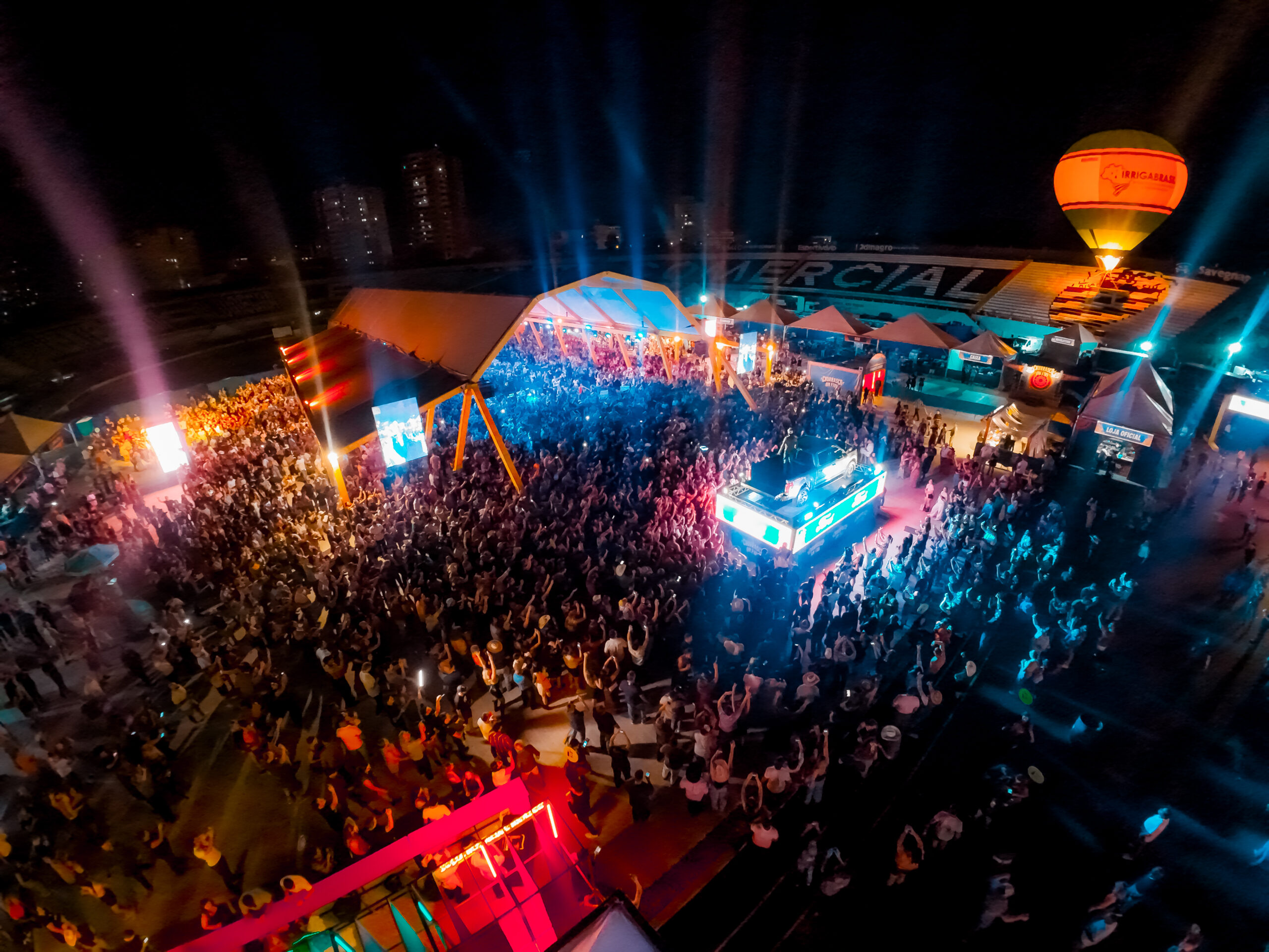 Fernando e Sorocaba levam Churrasco On Fire com ingressos esgotados a Ribeirão Preto