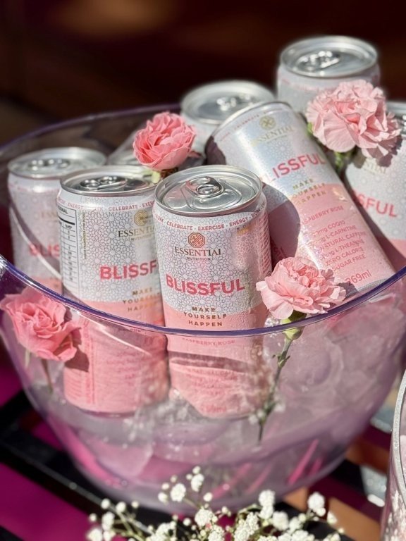 Quinoa Better Living celebra Outubro Rosa com brunch e treino