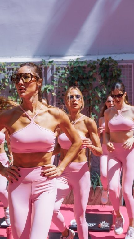 Quinoa Better Living celebra Outubro Rosa com brunch e treino