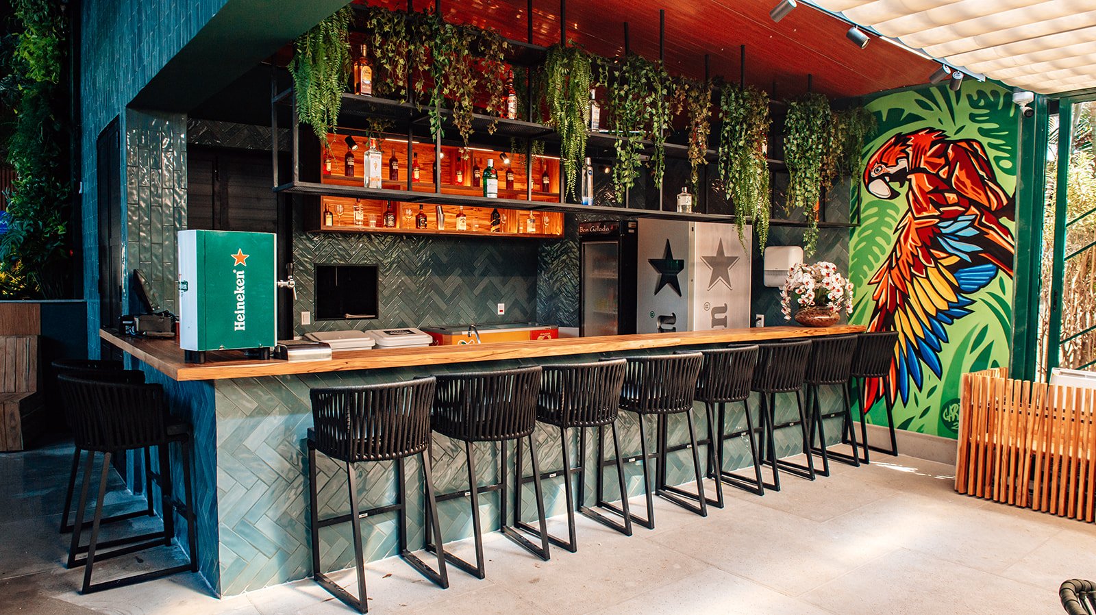 Tauá Resort Atibaia renova piscina e quartos para experiências únicas