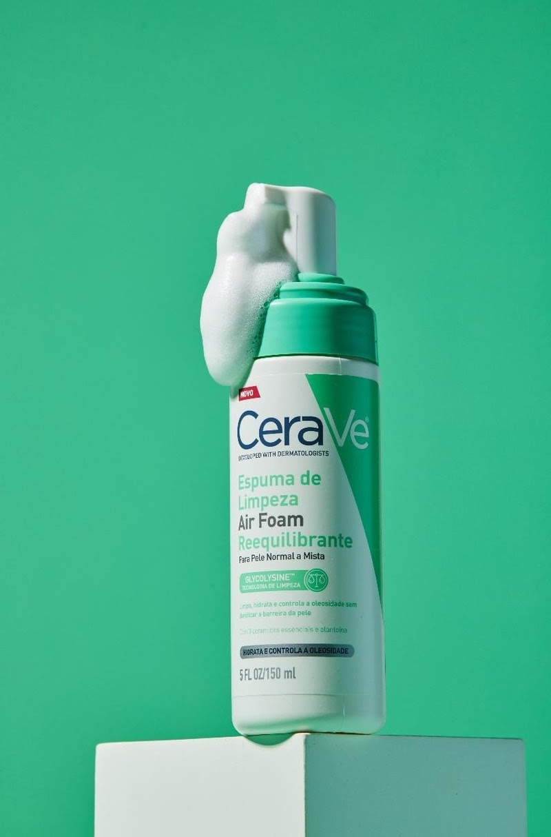 CeraVe revoluciona cuidados com pele mista com nova espuma Air Foam