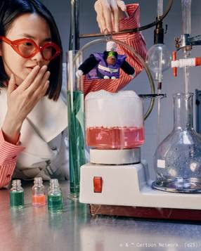 Kipling x As Meninas Superpoderosas: coleção nostálgica chega às lojas