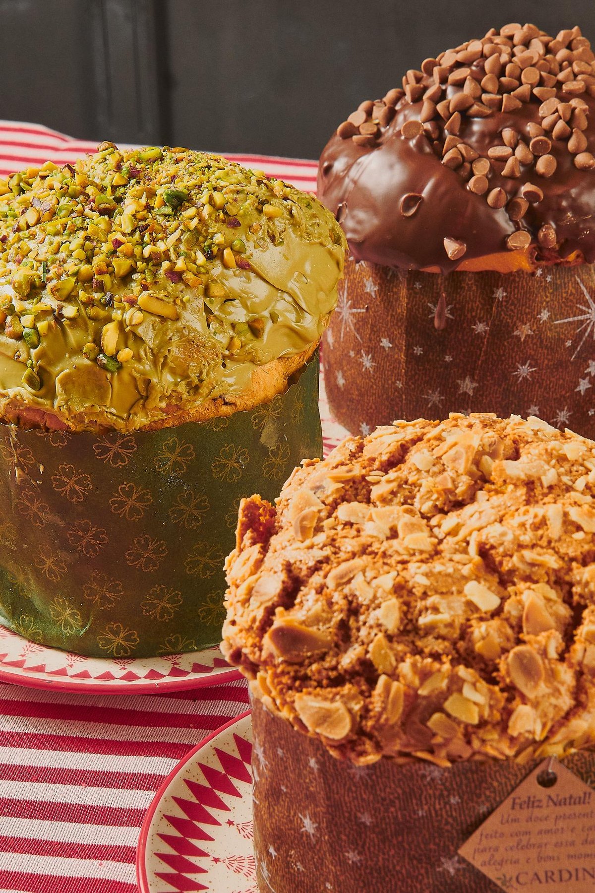 Cardin lança linha exclusiva de Natal com edição limitada