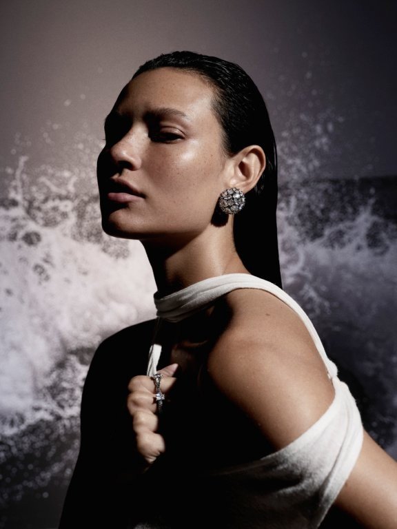 Hector Albertazzi lança Brisa, terceiro drop do Verão 26