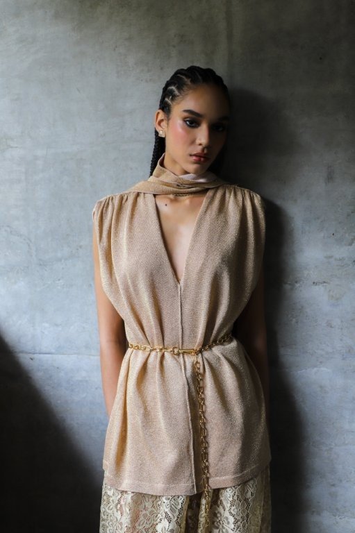 Inglesis lança cápsula Lumina com peças elegantes para o fim do ano