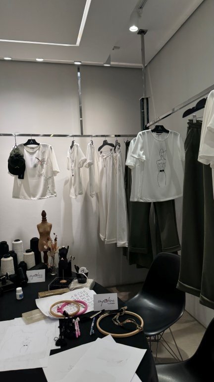 Alphorria celebra nova coleção do projeto social Empodera Alphorria