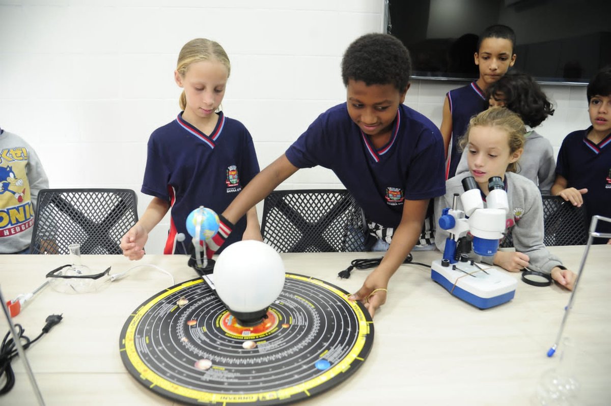 Faetec inaugura novos laboratórios científicos em Seropédica e Paulo de Frontin