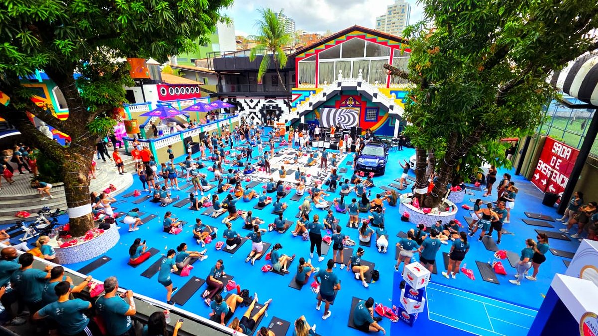Fit Brunch Experience reúne 400 pessoas no Guetho Square em manhã de bem-estar