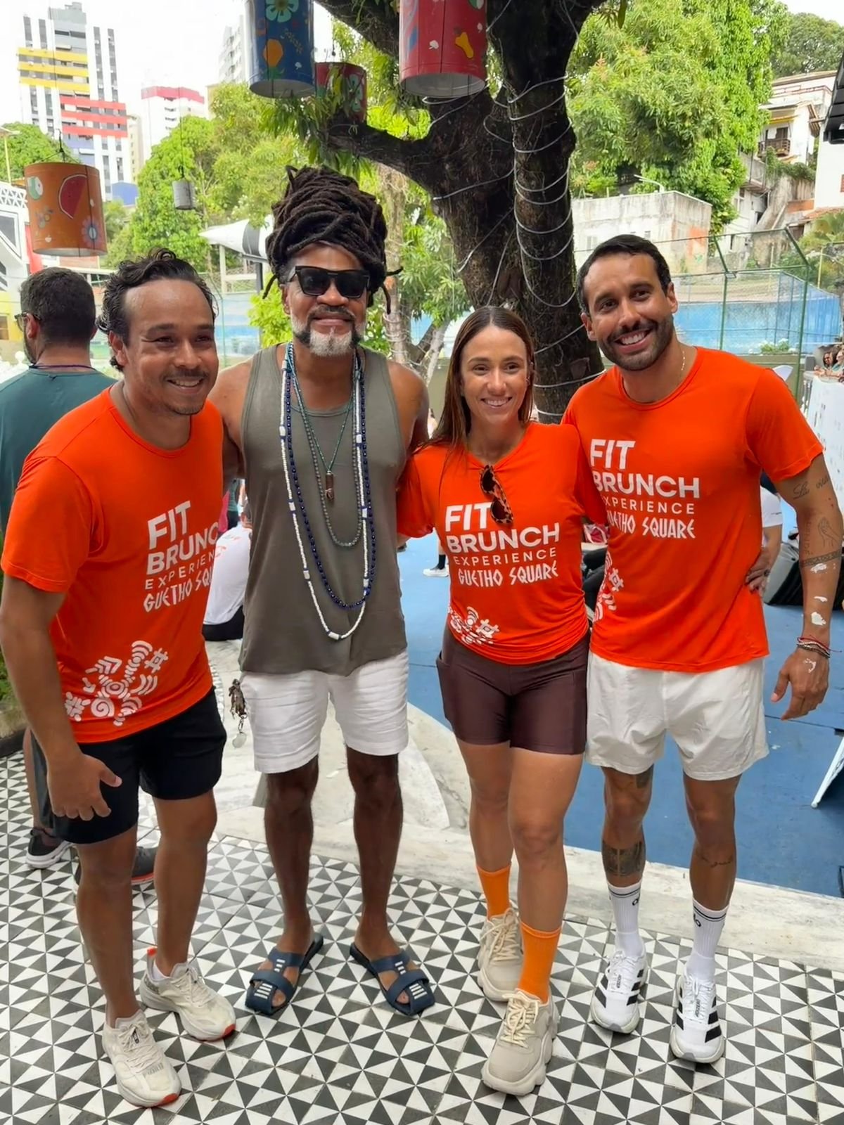 Fit Brunch Experience reúne 400 pessoas no Guetho Square em manhã de bem-estar