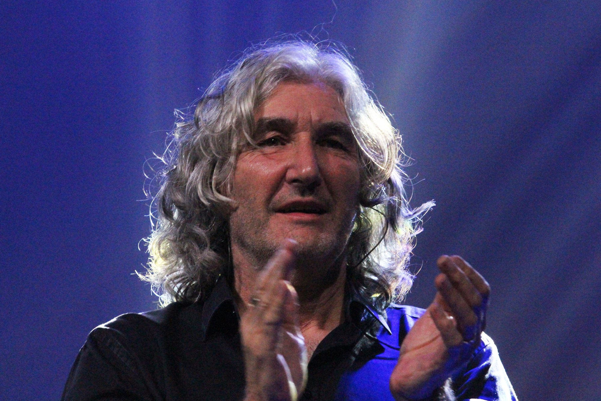 Dire Straits Legacy volta ao Rio com show nostálgico no Qualistage