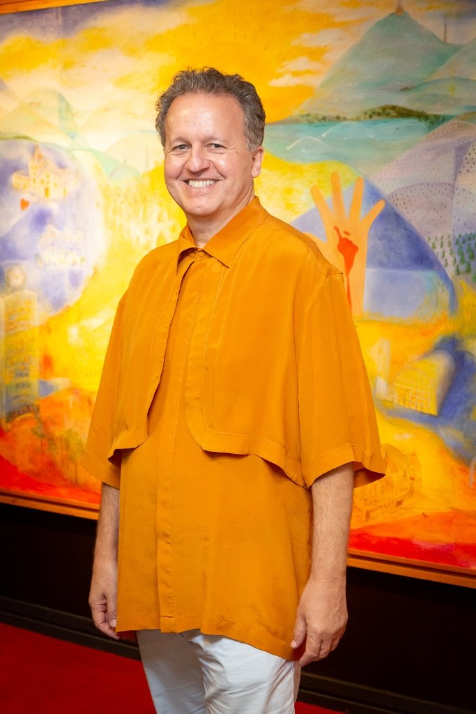 Amaury Lorenzo estreia peça 'A Luta' em São Paulo