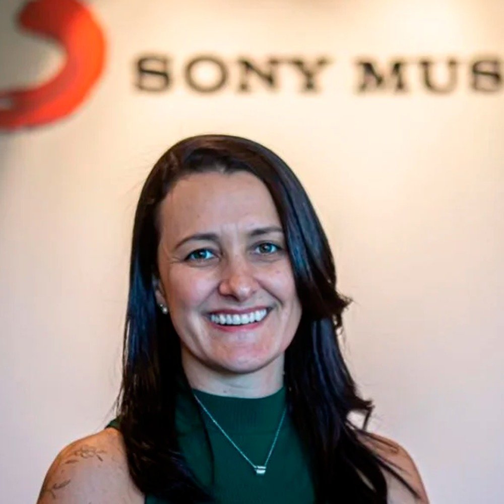 Sony Music Brasil transforma dados em experiências únicas para fãs