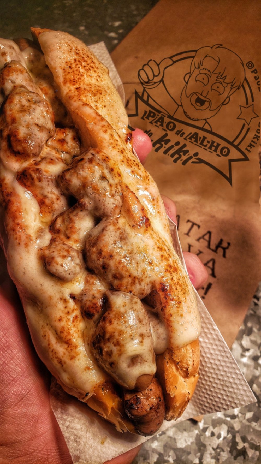 Rio Christmas debuts giant tree and samba show in Botafogo