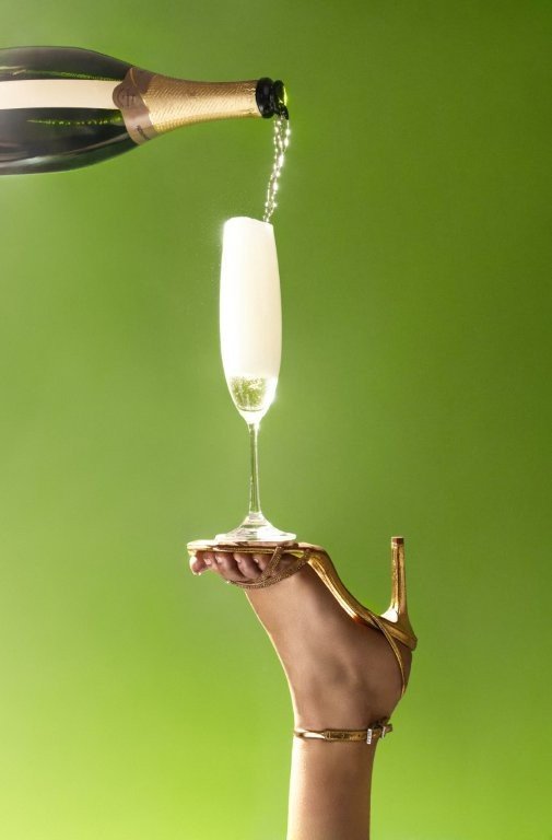 Santa Lolla aquece o Natal com coleção inspirada no verão brasileiro