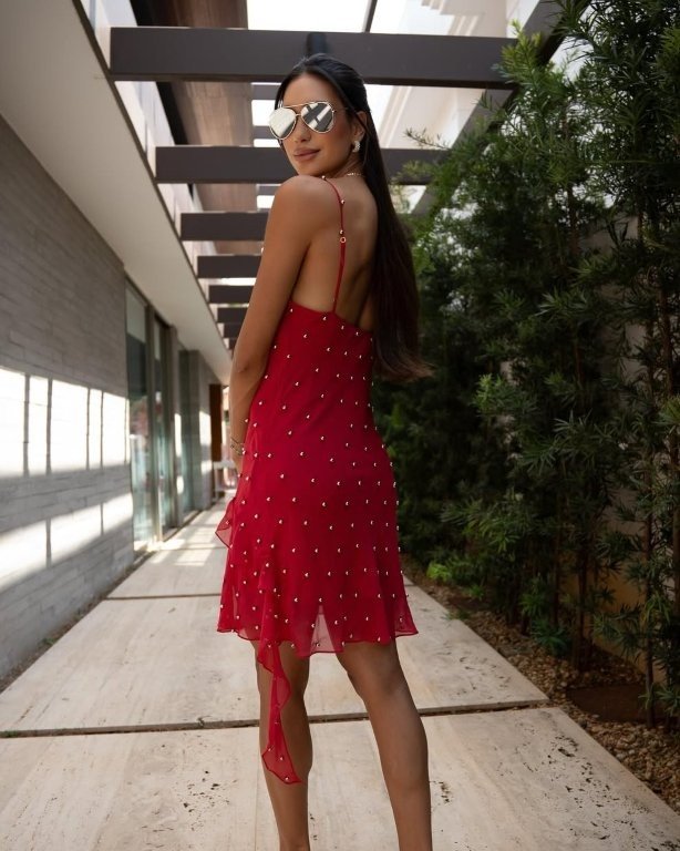 Como vestir o glamour do red carpet no dia a dia