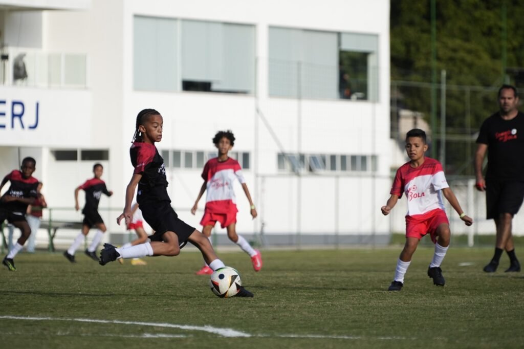 Projeto Sonho de Bola revela campeão neste sábado