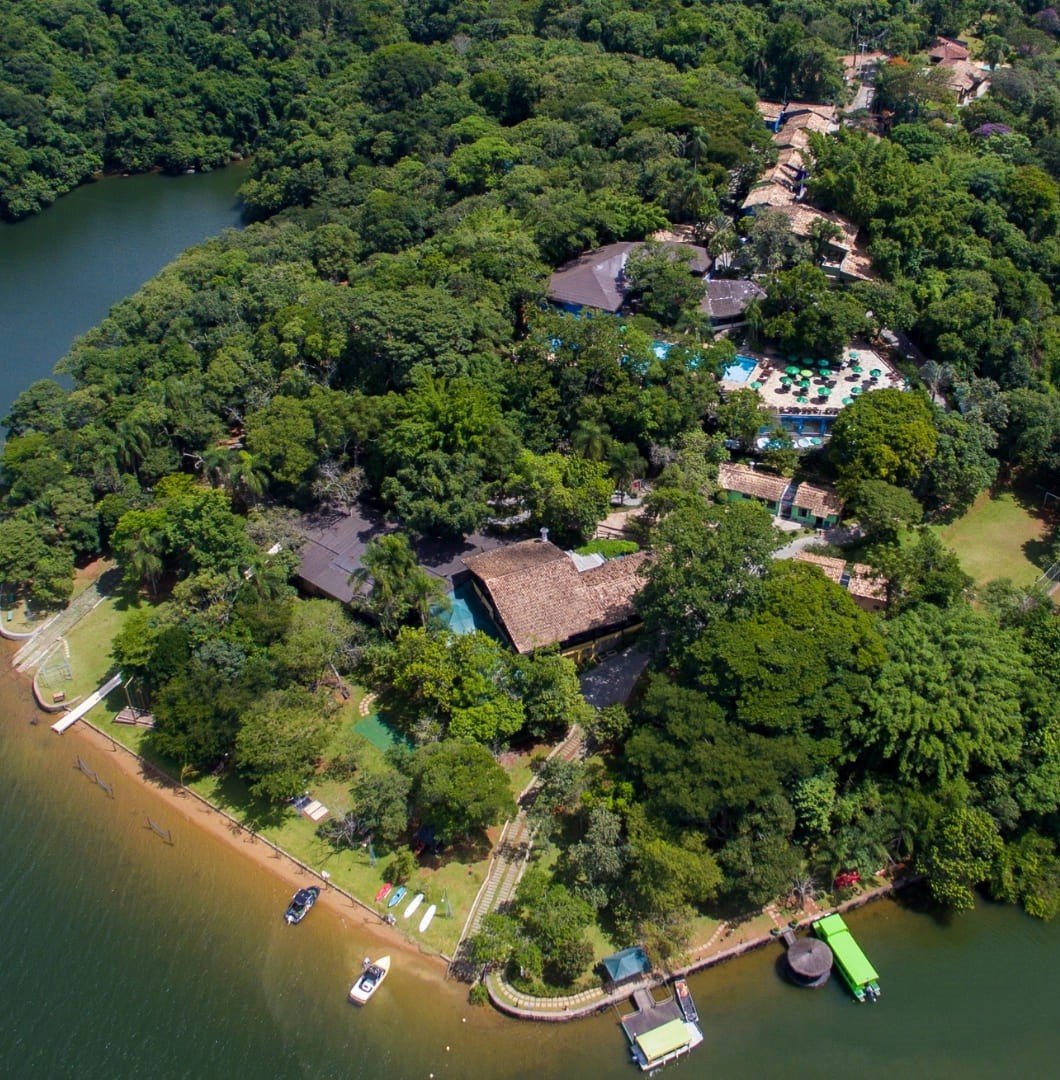 Eco Resort em Mairiporã destaca-se em esportes aquáticos na Mata Atlântica
