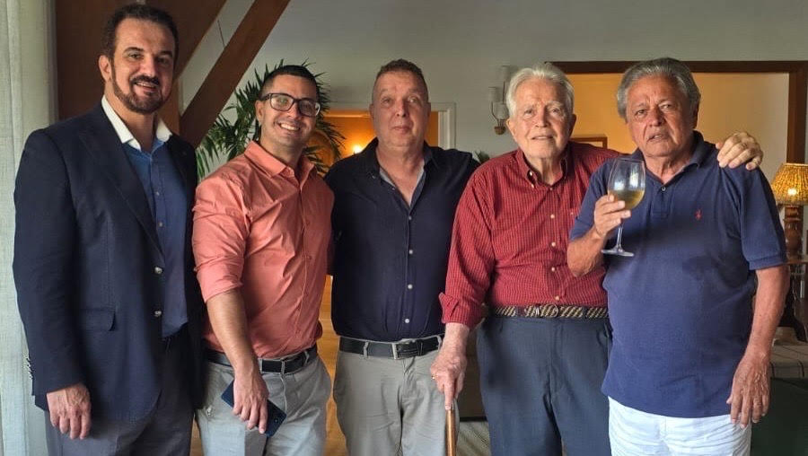 Professor Bayard Boiteux é homenageado em almoço no Gávea Golf