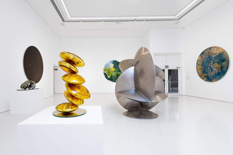 Thomas Schönauer apresenta