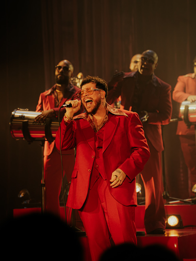 Ferrugem anuncia novo single “Arrependidaço” com clipe inspirado nos anos 70