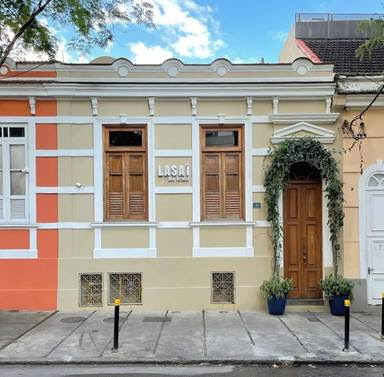 Primavera-verão carioca ganha rota sobre patinetes elétricas
