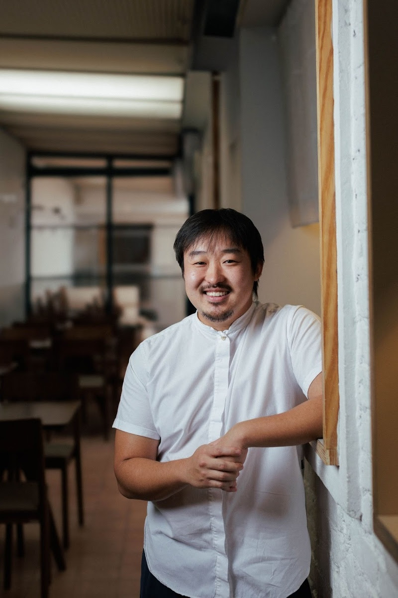 MEE recebe Master Series com chefs Alberto Morisawa e Caio Yokota
