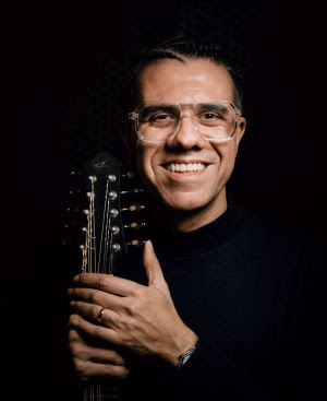 Hamilton de Holanda vence Grammy Latino em categoria geral com “Live in NYC”