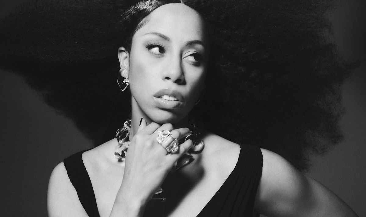 O futuro do R&B é feminino e negro: Adi Oasis, Rochelle Jordan e RAYE em destaque