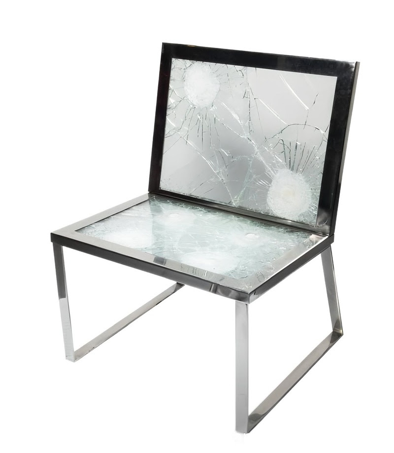 Alê Jordão encerra o ano com livro e exposições internacionais