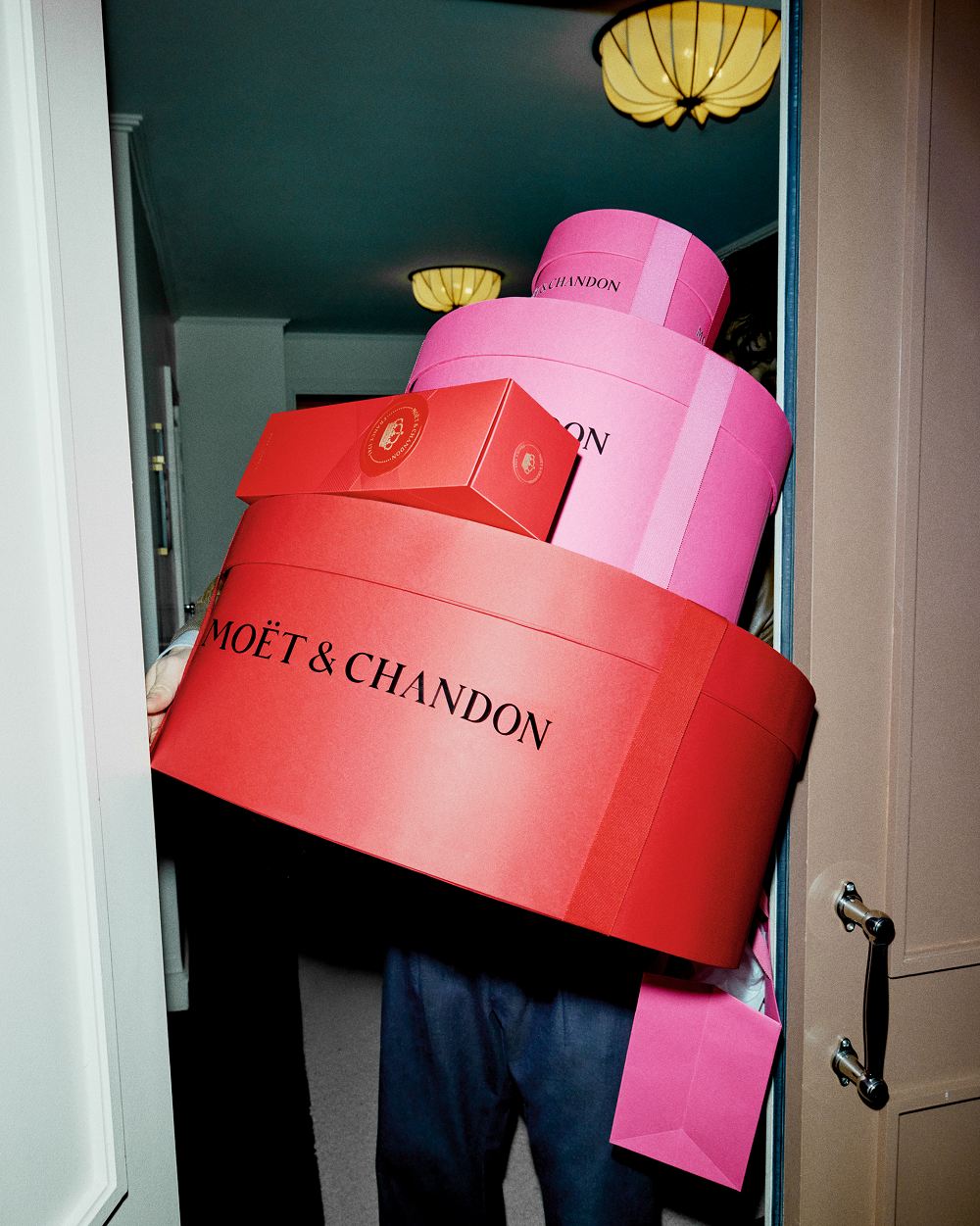 Moët & Chandon lança edições exclusivas EOY 2025