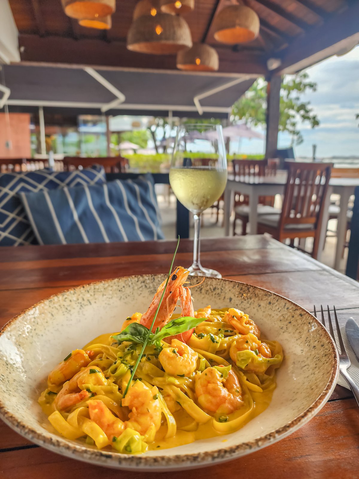 Restaurantes imperdíveis para aproveitar Búzios durante a semana