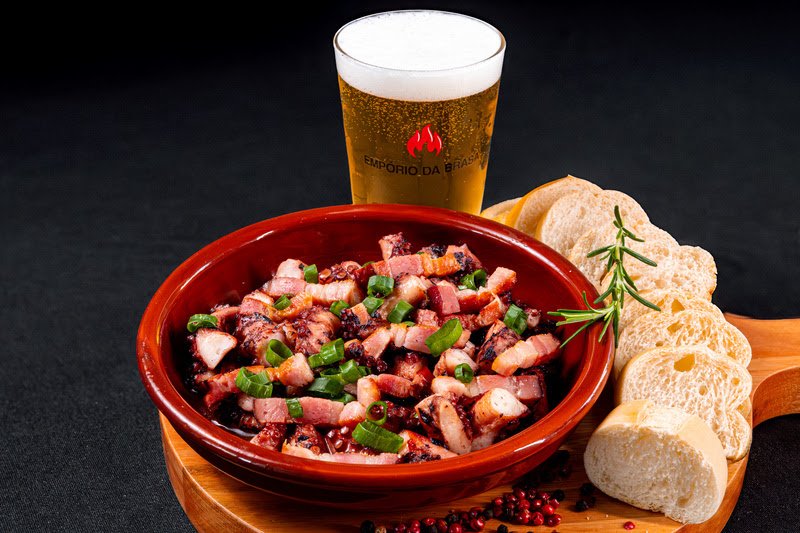 Empório da Brasa inaugura unidade no Plaza Shopping Niterói