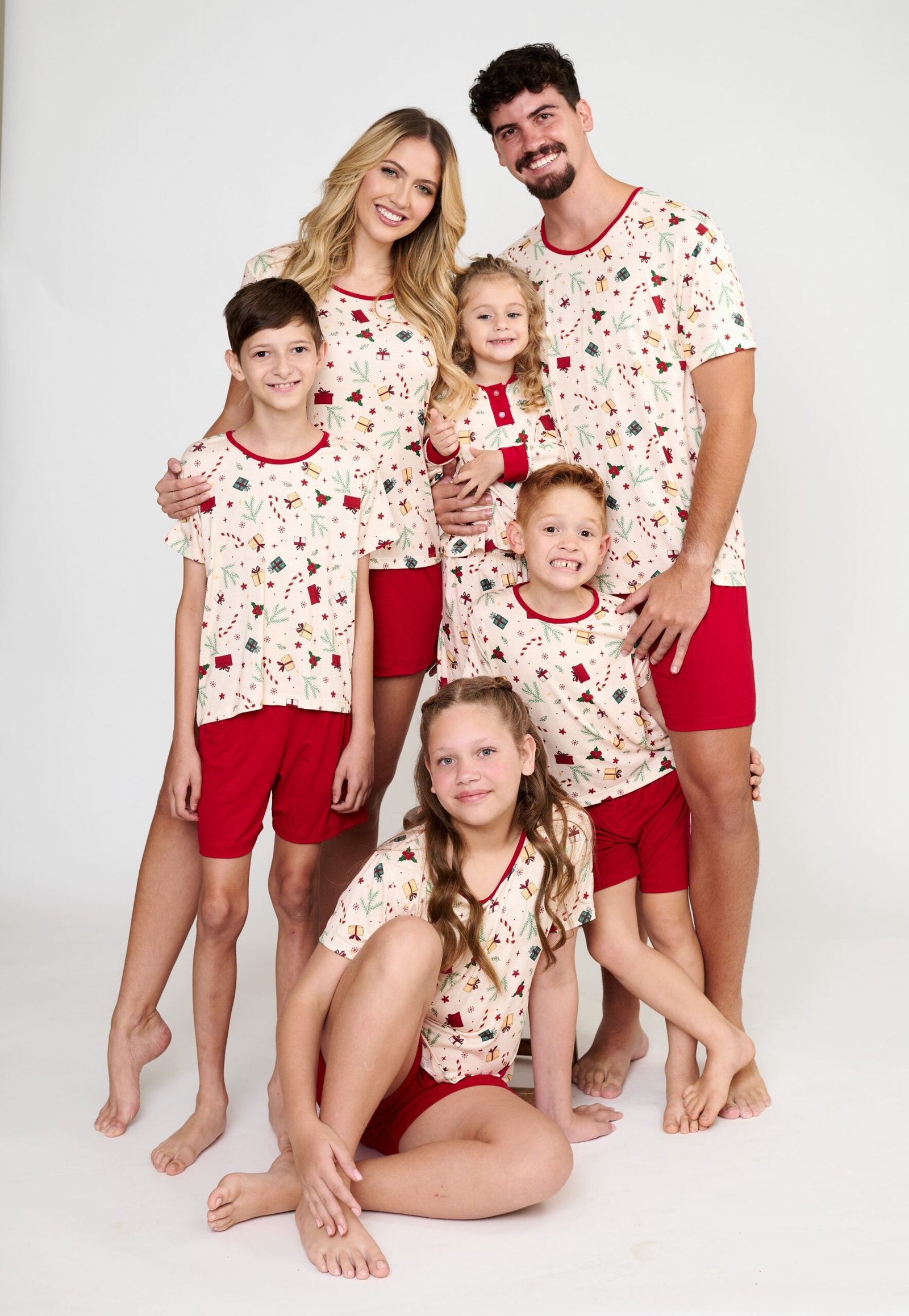 Monthal launches “Family Christmas” collection for 2025