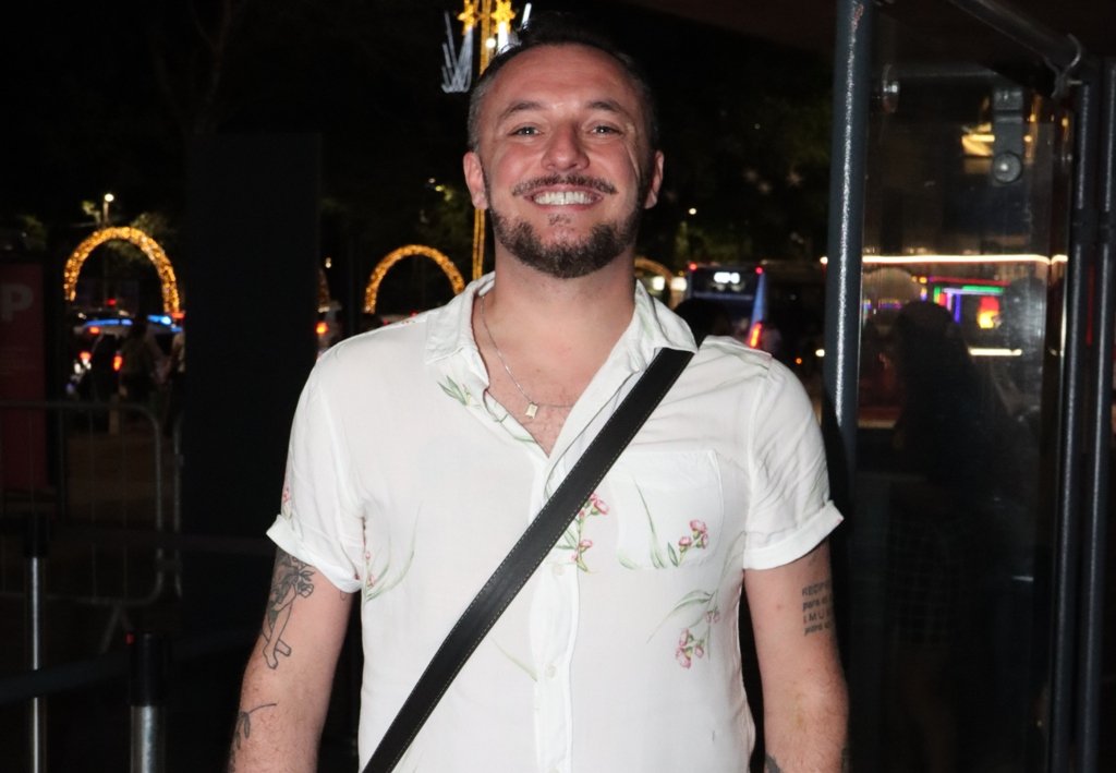 Espetáculo ‘Deixa eu Dançar’ celebra as muitas faces de Caetano Veloso no MASP