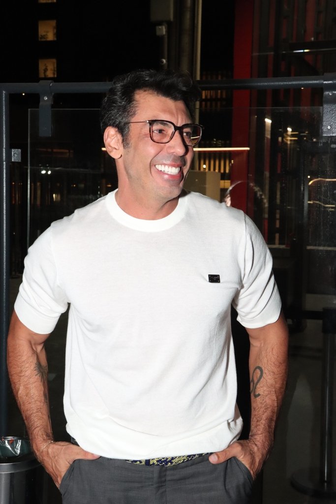 Espetáculo ‘Deixa eu Dançar’ celebra as muitas faces de Caetano Veloso no MASP