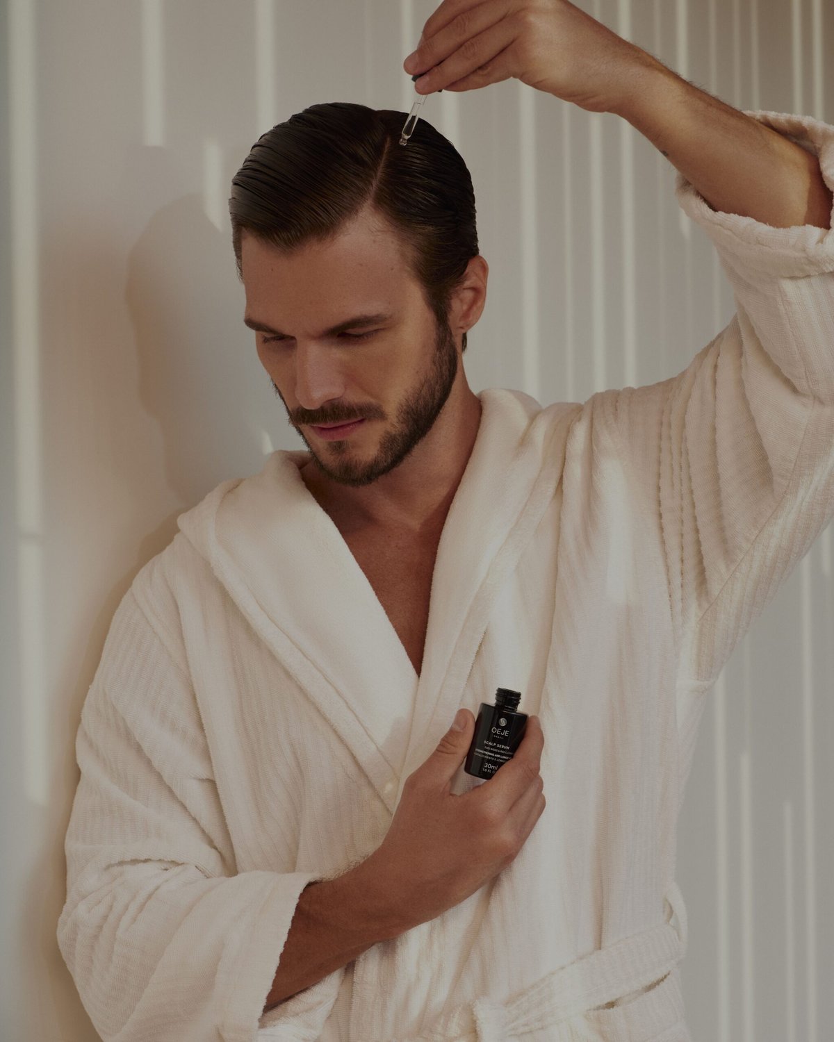 Rotina capilar masculina: 4 passos simples para cuidar dos fios