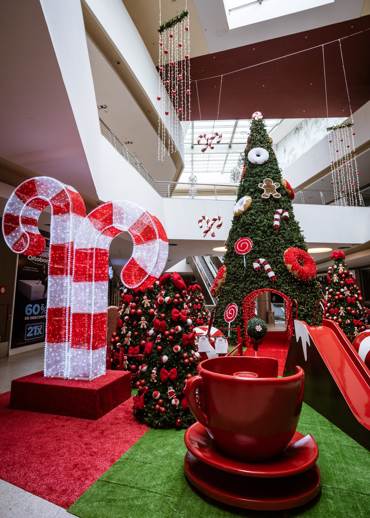 Shopping Metropolitano Barra lança “Doce Natal do MET” com decoração interativa e sorteio de Jeep