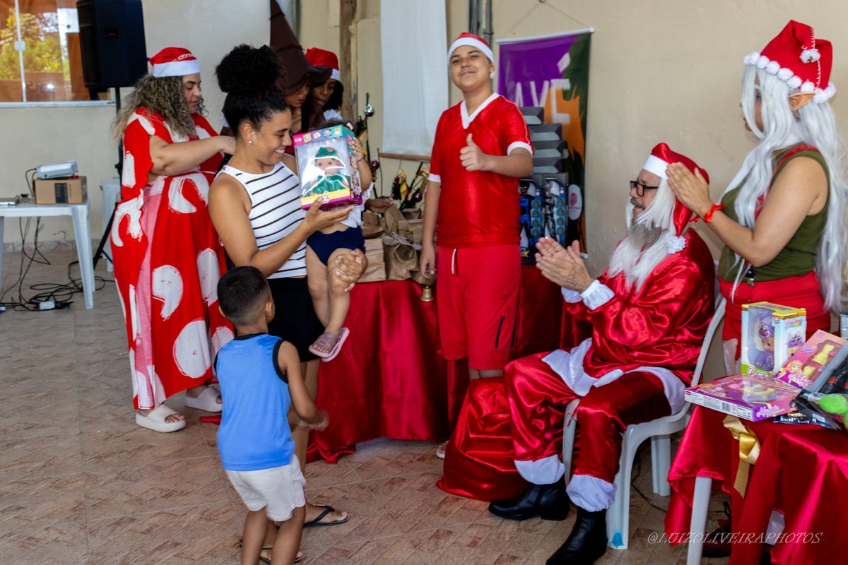 Natal Encantado Solidário leva ações à Zona Oeste