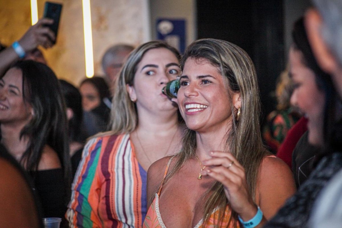 Neguinho da Beija-Flor celebra 5 anos do Império de Nova Iguaçu