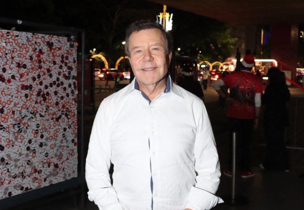 Espetáculo ‘Deixa eu Dançar’ celebra as muitas faces de Caetano Veloso no MASP