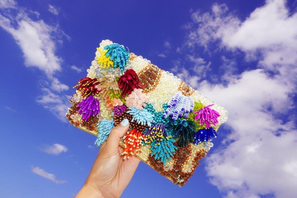 Ryzí lança Atlantis, coleção de bolsas da cidade submersa