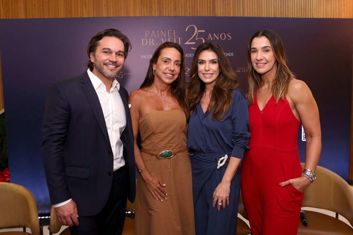 Estrelas celebram 25 anos da Dr. Veit no Leblon
