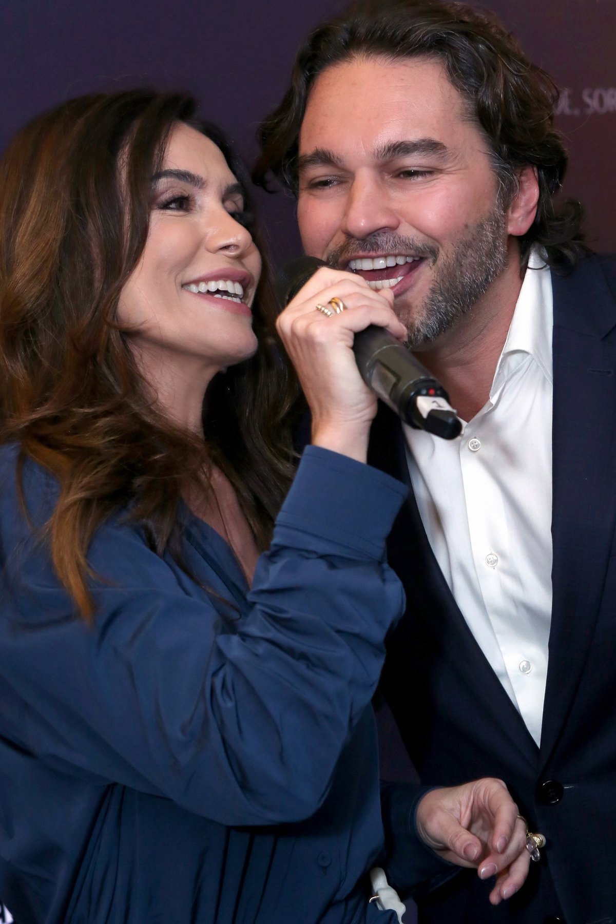 Estrelas celebram 25 anos da Dr. Veit no Leblon