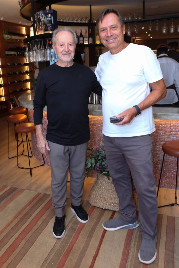 Grupo BFW opens D’Praça in historic Ipanema townhouse