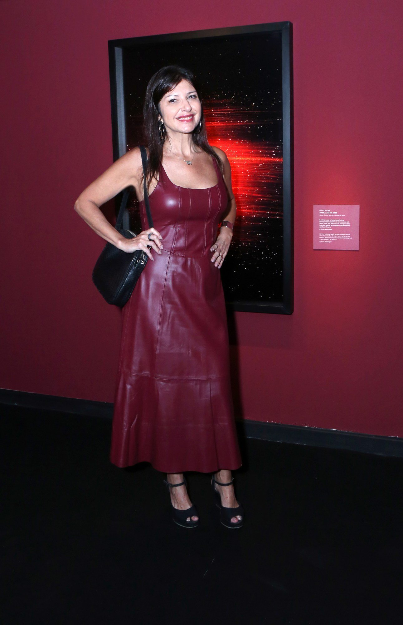 “Napoli Explosion” connects New Year’s Eve in Naples and Rio