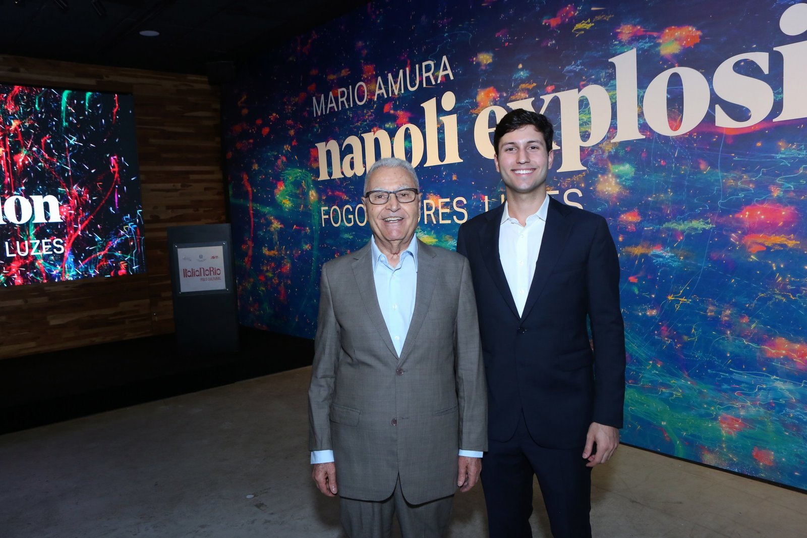 “Napoli Explosion” connects New Year’s Eve in Naples and Rio