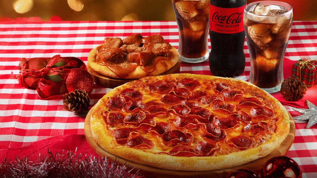 Domino’s lança combo de Natal com pizza de rabanada