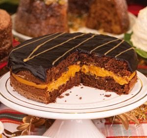 Casa de Bolos lança linha clássica de Natal 2025