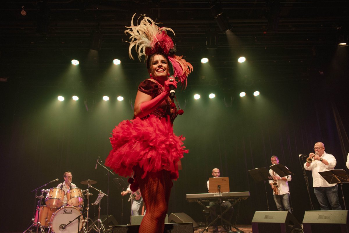 Mona Vilardo retoma carnavais de época no Municipal em 11/2